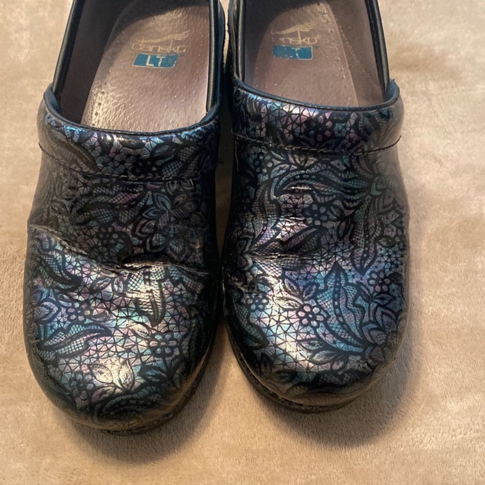 Dansko Clogs - Picture 2 of 6